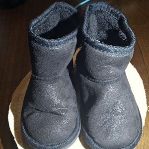 Cupcake Couture kid booties